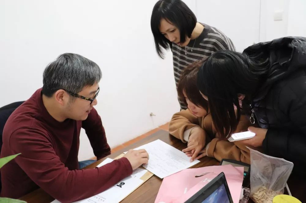 忠心耿耿