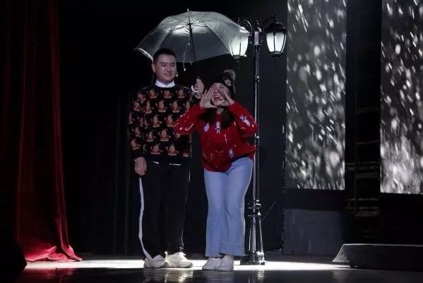 百人援青明星，青春之路的星光璀璨